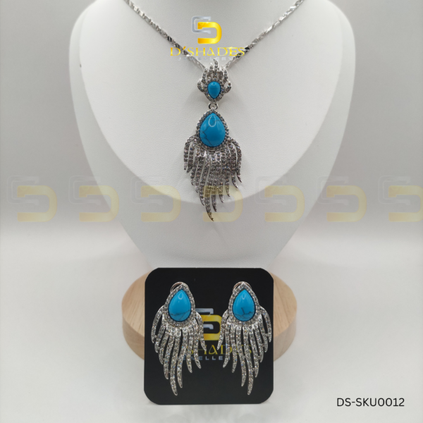 Feroza Flame Pendant DS-SKU0012
