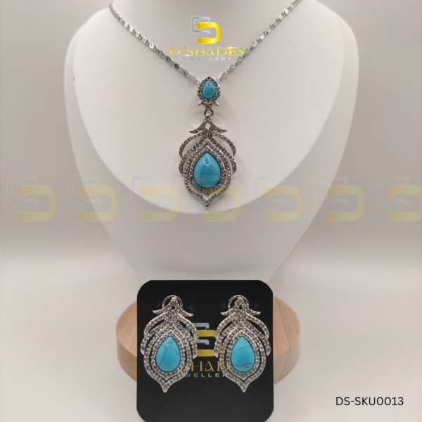 Silver Feroza Pendant DS-SKU0013