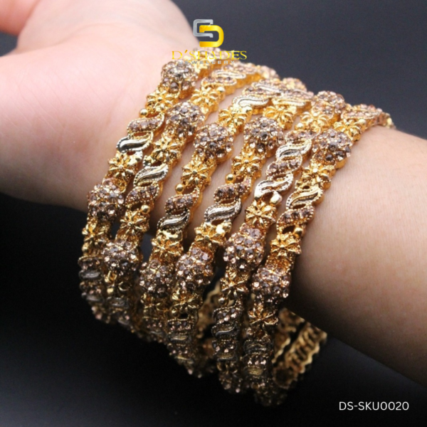 Golden Majesty Bangles DS-SKU0020